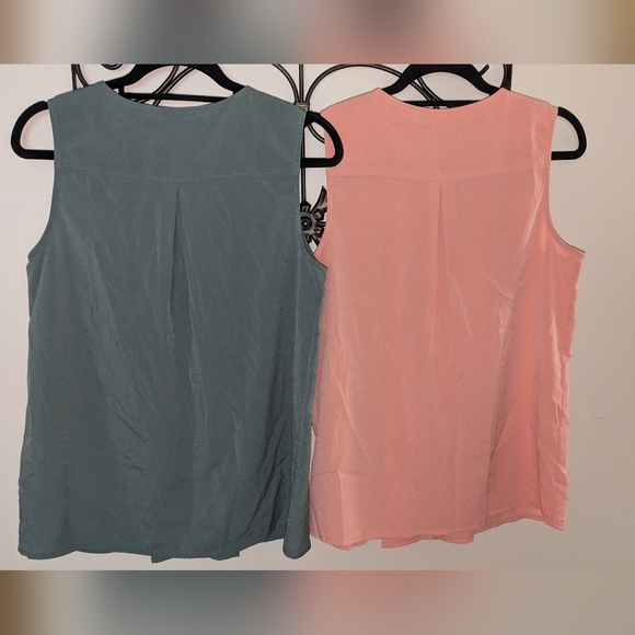 ❤️CLEARANCE❤️ 2 Banana Republic Tops - Picture 5 of 11